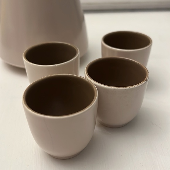 MCM Poole England Set of Pitcher and 4 Cups - Picture 2 of 10